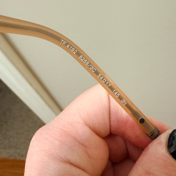 *Brand New* Tiffany & Co. - Sunglasses - Picture 7 of 11